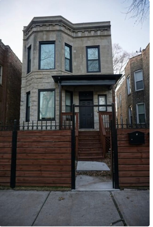 Front entrance - 5436 S Aberdeen St