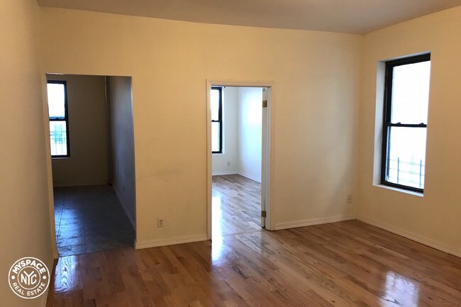 Building Photo - 349 Saint Johns Pl