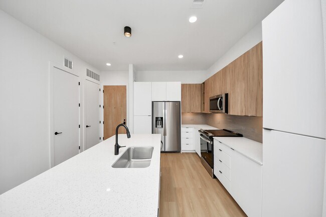 Foto del edificio - 2810 Riverby Rd