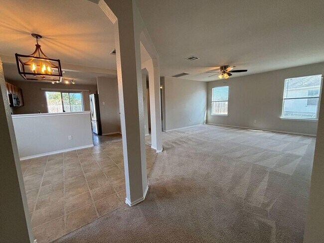 Building Photo - 1005 Bakers Cove