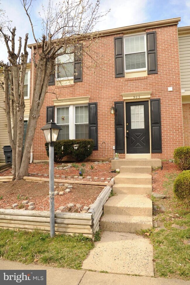 Building Photo - 903 Highpointe Blvd