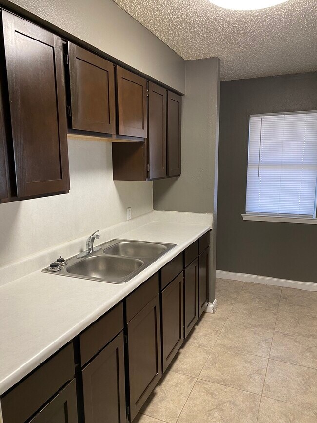 Foto del edificio - 2316 Carley St