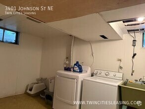 Building Photo - 3401 Johnson St NE
