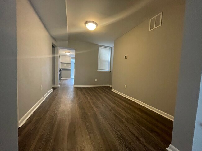 Foto del edificio - 907 W Lombard St