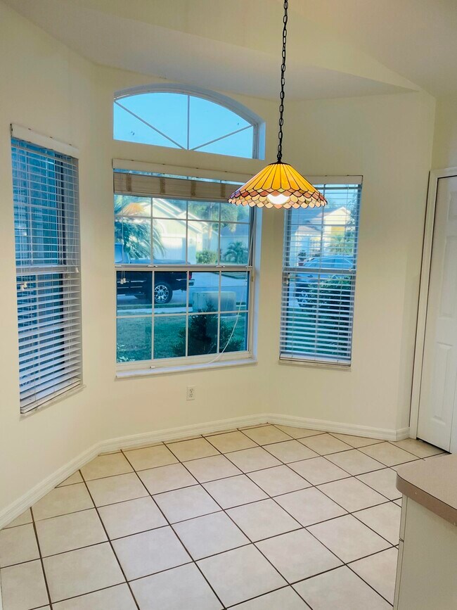 Foto del edificio - 2361 White Sands Ct NE