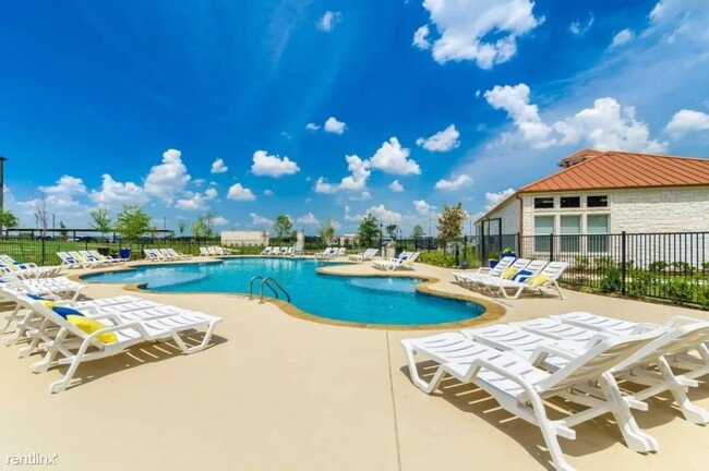 Foto del edificio - 4 br, 4 bath Condo - 27040 East US 380 Fla...