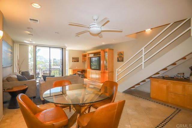 Building Photo - 916 Sealane Dr