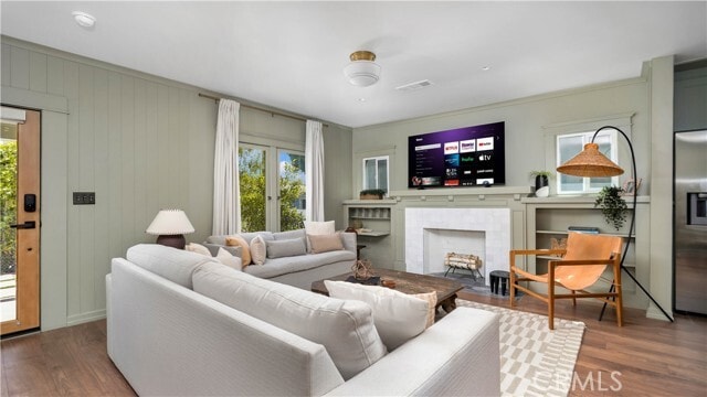 Foto del edificio - 1351 Seward St