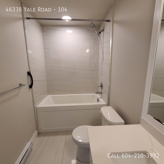 Photo du bâtiment - Townhouse at Yaletown Living