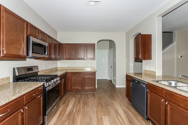 Building Photo - 10311 Urban Oak Trl