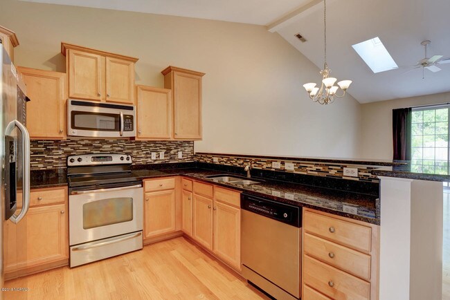Building Photo - 5324 Christian Dr