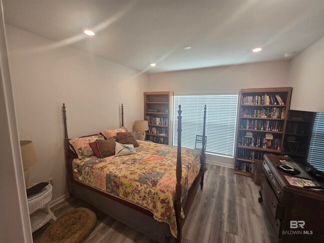 Building Photo - 21937 Aleutian Ave