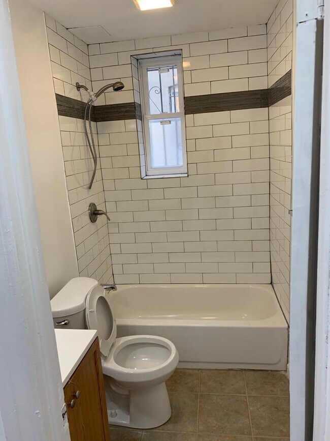 Foto del edificio - 1164 Lenox Rd