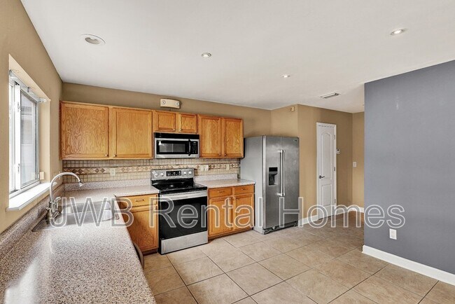 Foto del edificio - 12722 Megan Jean Ct