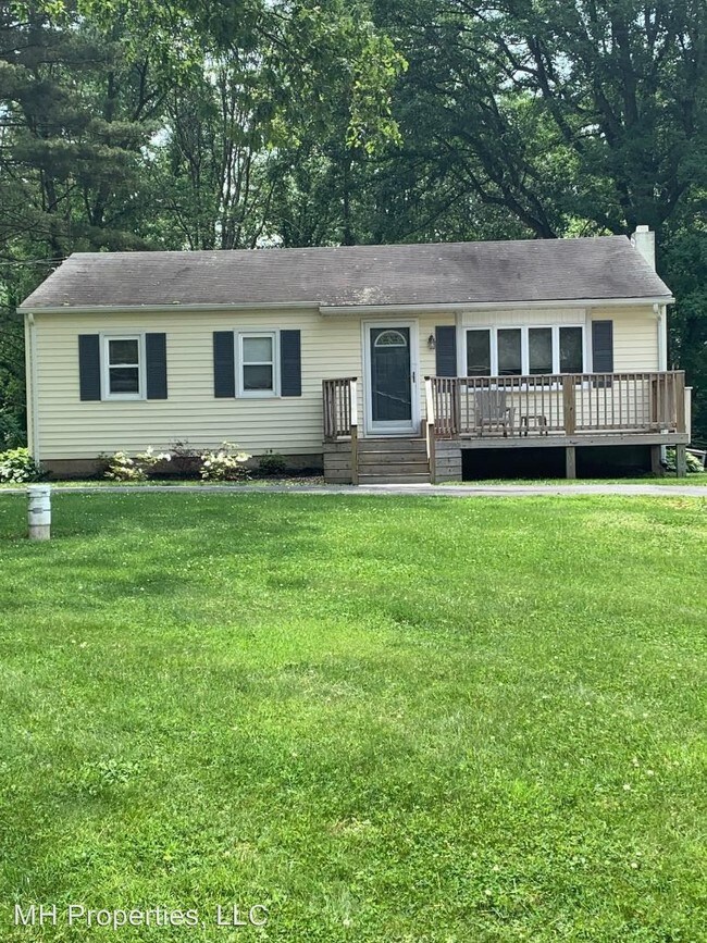 Building Photo - 3 br, 1 bath House - 729 Walters Mill Road