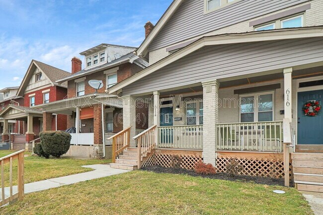 Foto del edificio - 614 Lilley Ave