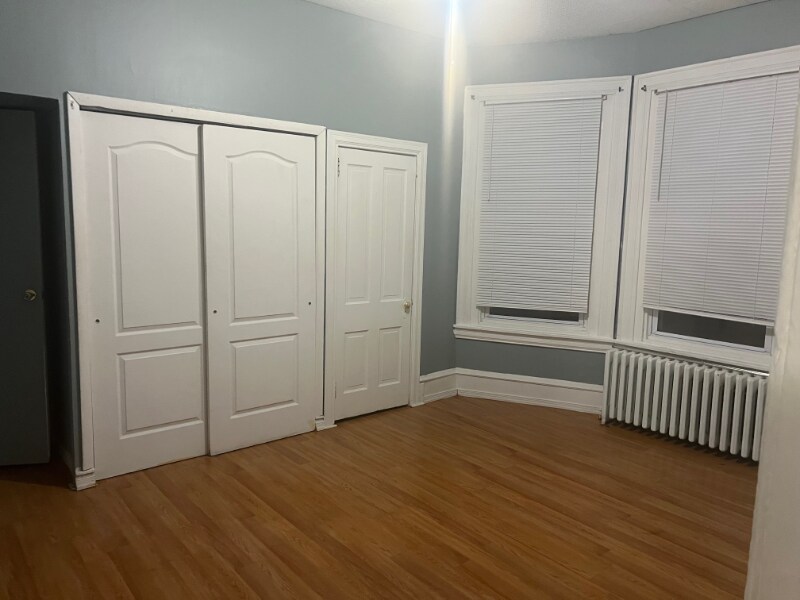 Foto principal - 109 E Stewart Ave