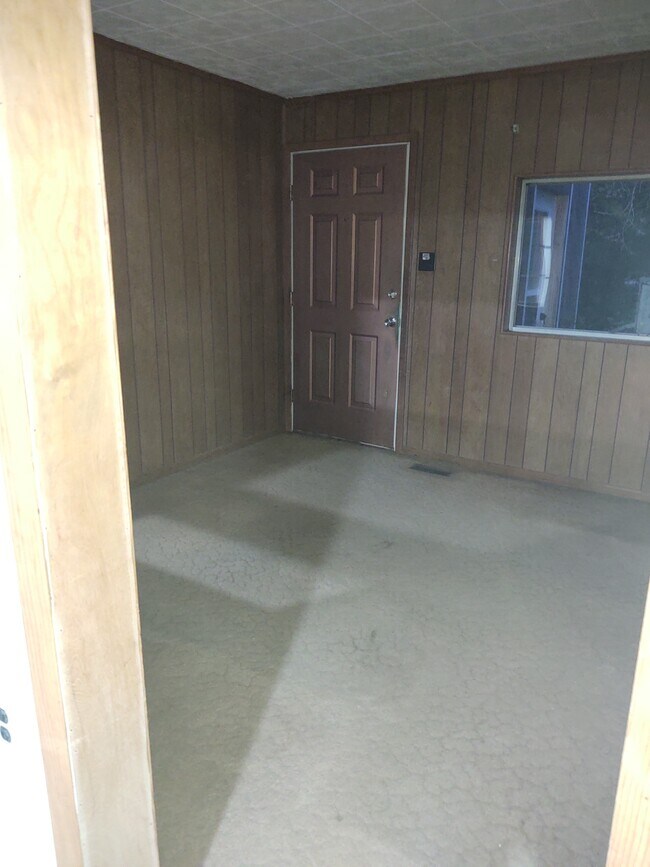 Building Photo - 110 Noland Ln