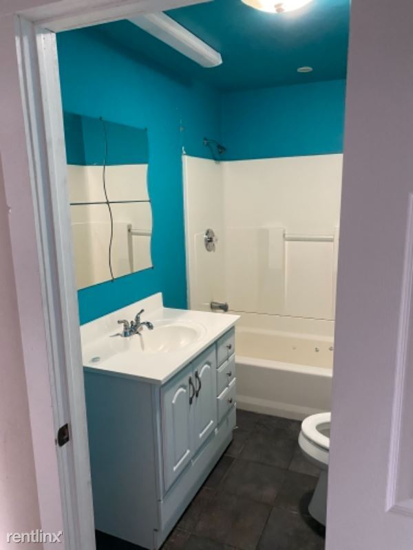 Foto del edificio - 4 br, 2 bath House - 548 3rd Ave