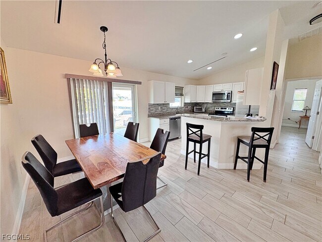 Foto del edificio - 1111 NW 19th Terrace