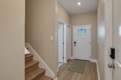 Building Photo - 1041 Oak Hammock