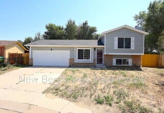 Building Photo - 3415 Kirkwood Dr