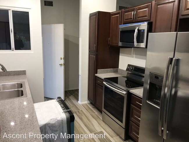 Foto del edificio - 3 br, 2 bath House - 8402 Highwood Dr.