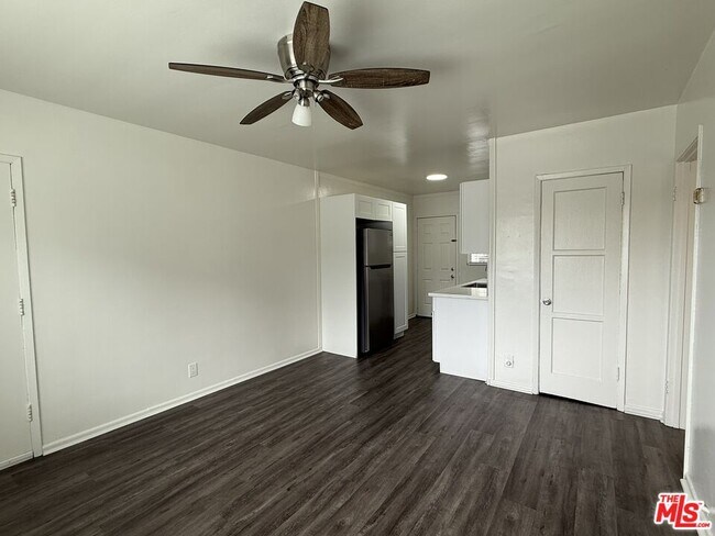 Foto del edificio - 3117 W 36th St