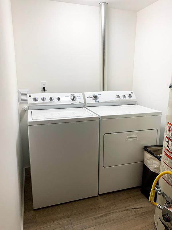 Your own laundry with utility sink - 3334 SW Luradel St