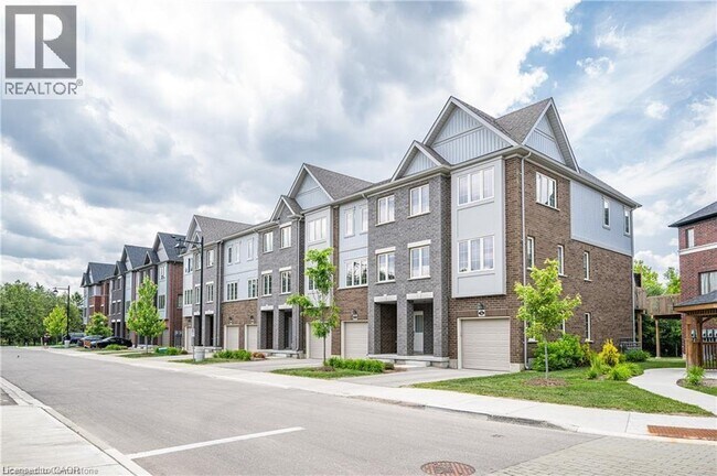 Building Photo - 311 Woolwich St