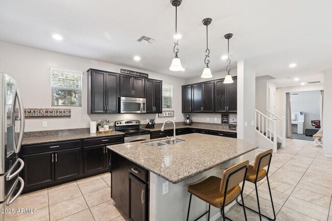 Foto del edificio - 3 Bedroom 2.5 Bathroom Paseo Place Home