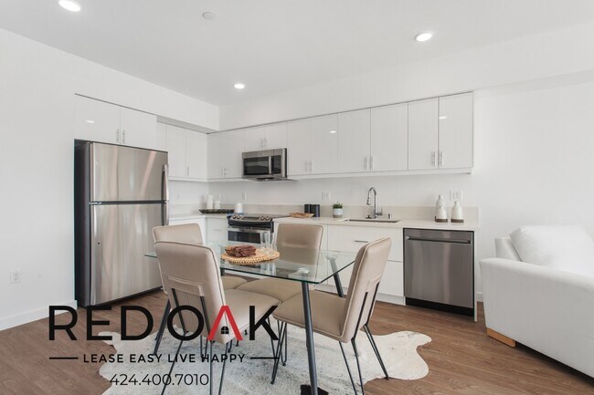 Foto del edificio - 1011-1013 Everett St-B-107
