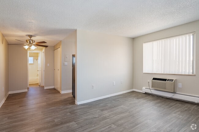 Sterling Platinum - Living Room - Hidden Lake Apartments