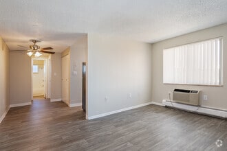Sterling Platinum - Living Room - Hidden Lake Apartments