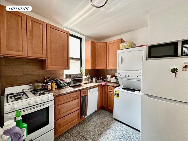 Foto del edificio - 40 W 127th St