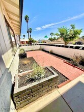 Building Photo - 6220 Carl Ave