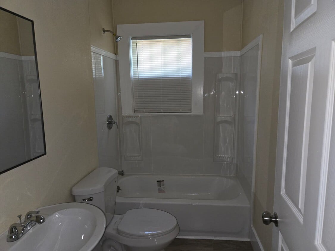 Photo - 2302 St Charles St (Jackson, MS)