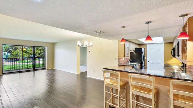 Foto del edificio - 6116 43rd St W