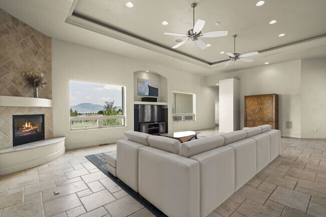 Foto del edificio - Custom Home in Fieldcreek