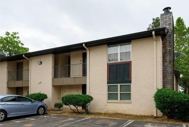 Foto del edificio - 1719 E Lindsey St