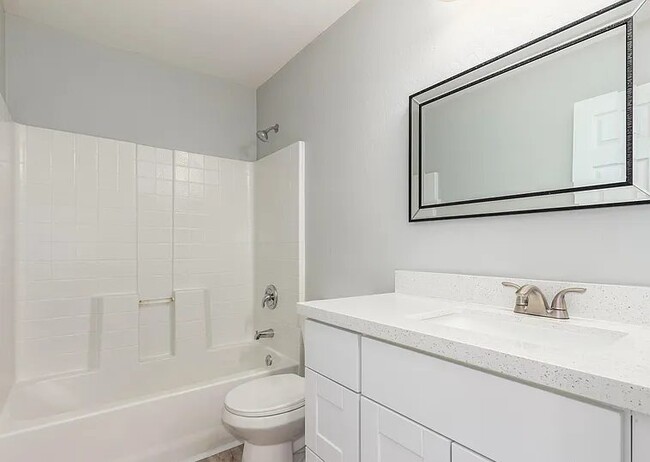 Foto del edificio - 1620 W Burgess Ln