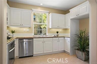 Foto del edificio - 95 Canyoncrest
