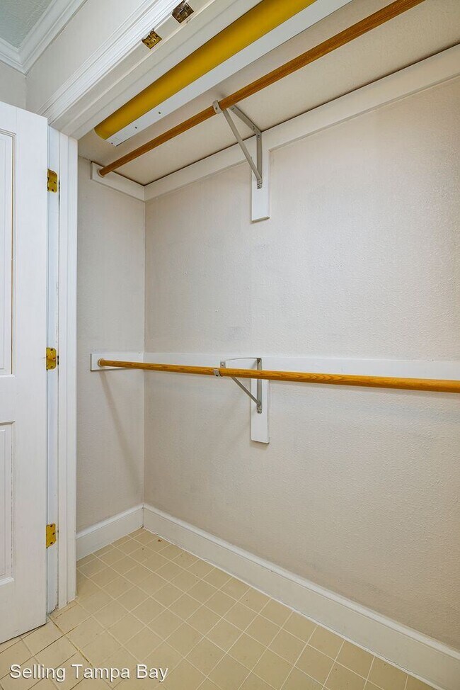 Foto del edificio - 2 br, 2 bath House - 3211 W Swann Avenue