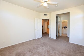 Interior Photo - Villa Toscana