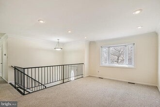 Building Photo - 510 Retford Dr