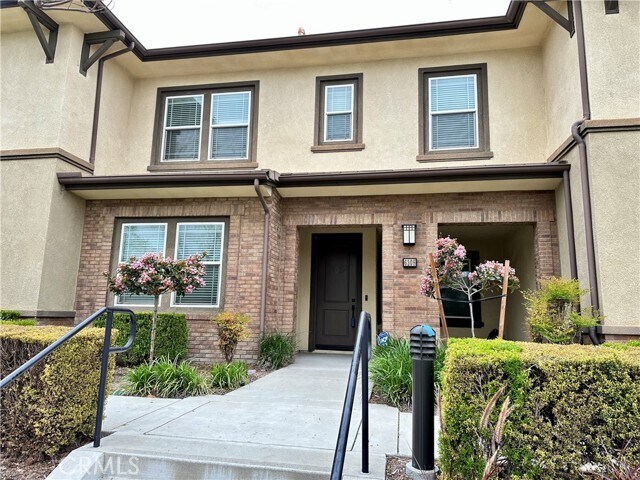 Foto del edificio - 6308 Eucalyptus Ave