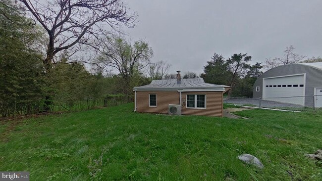 Building Photo - 27292 Old Valley Pike