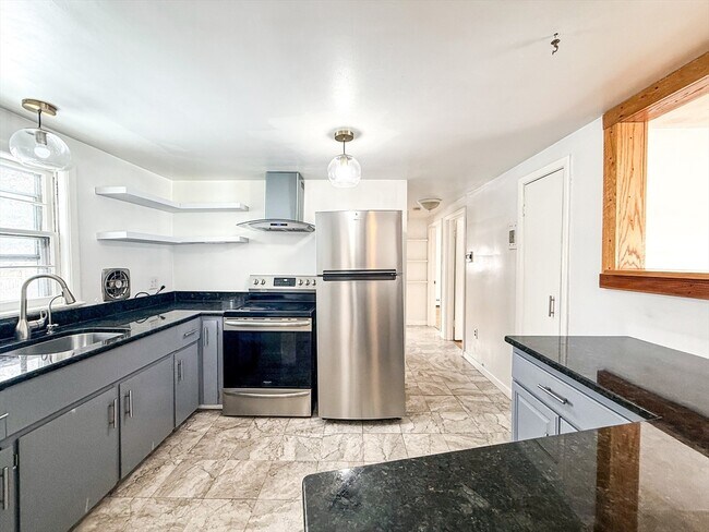 Foto del edificio - 16 Christy Ln