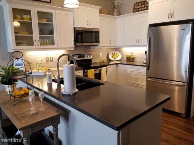 Building Photo - 2 br, 2 bath Condo - 100 Woodlands Way