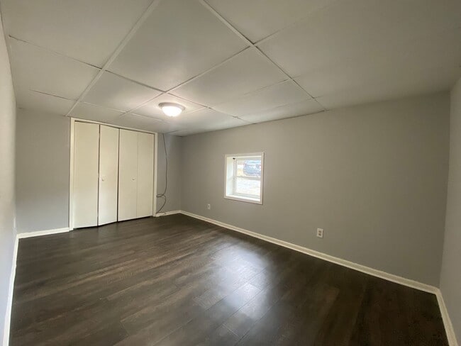 Foto del edificio - 8088 Blue Springs Pkwy